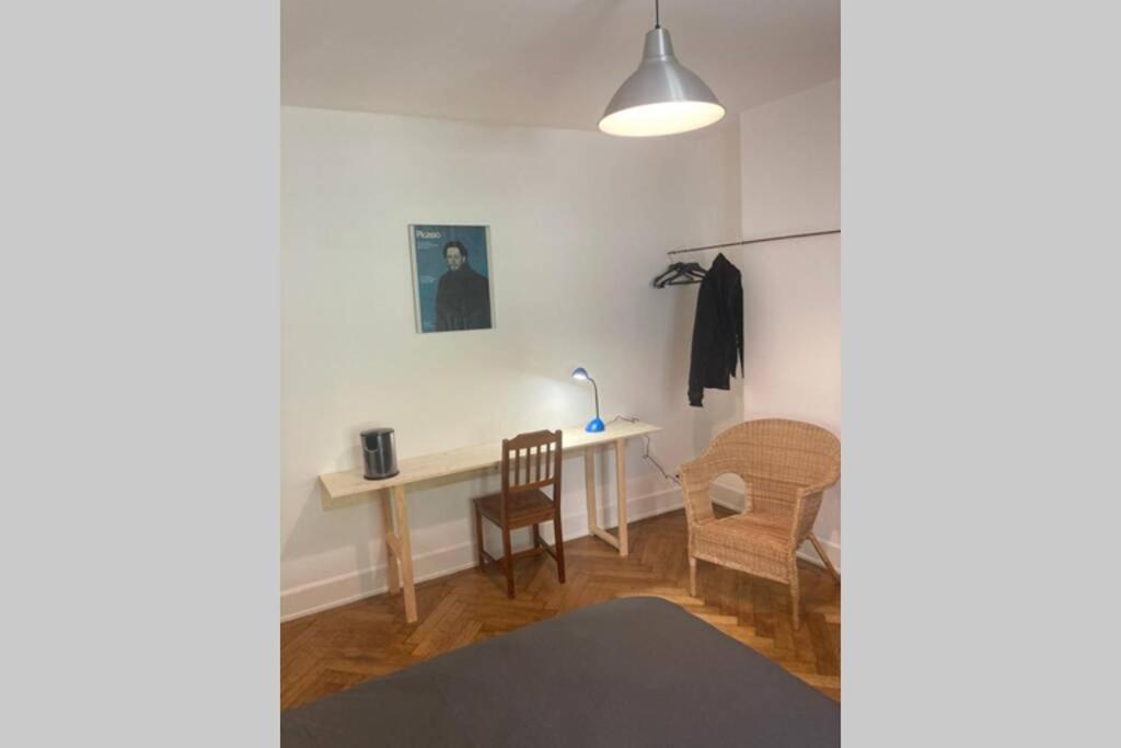 Appartement 2 Pieces Au Centre De 로잔 외부 사진